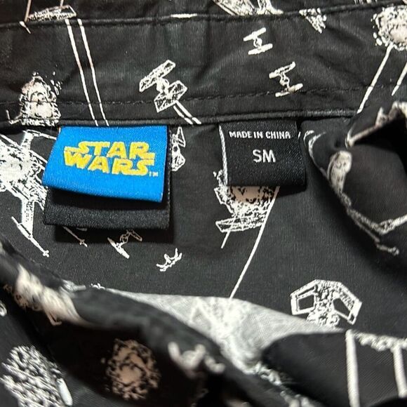 STAR WARS Logo DISNEY SITH TIE BOMBER Death Star Hawaiian Button Shirt BLACK S - Picture 5 of 7